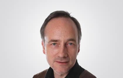 Dr. med.<br>Thomas Flietner